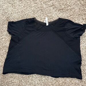 ALO Yoga Black Short Sleeve CROP Tee